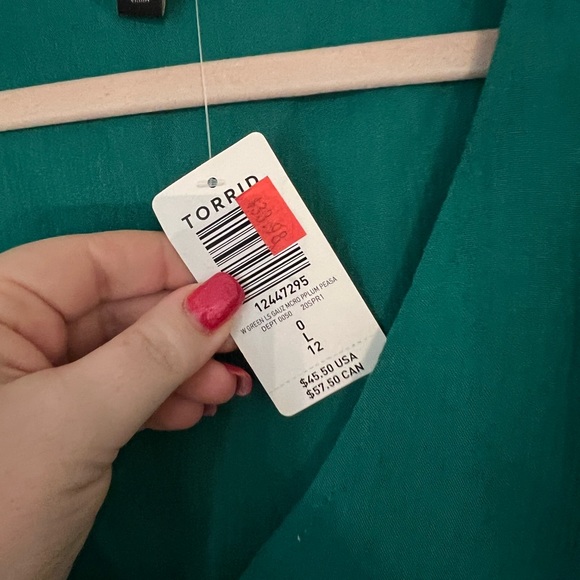 Torrid Kelly green peplum long sleeve neck blouse plus size boho top shirt - Picture 3 of 3